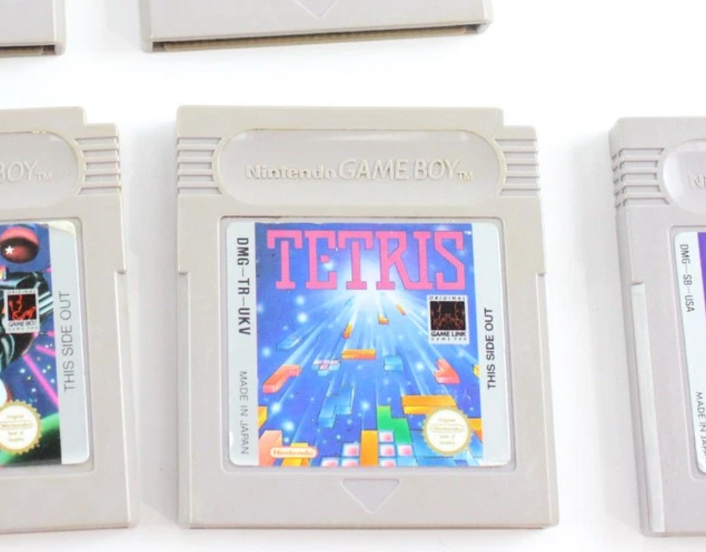 Lot 328: Gameboy game tetris
