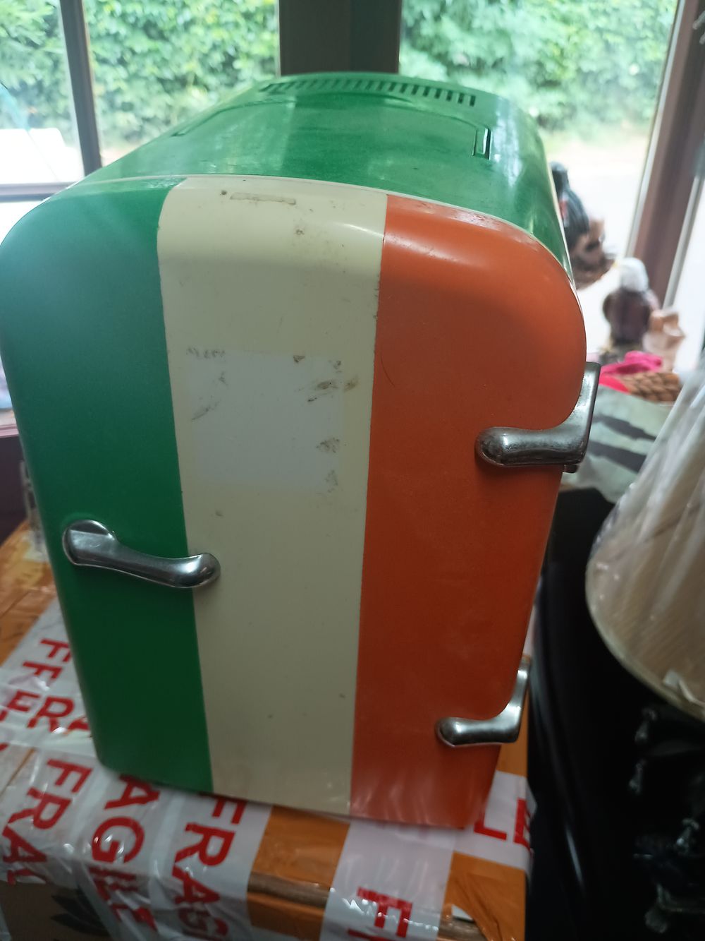 Lot 337: Ireland mini fridge