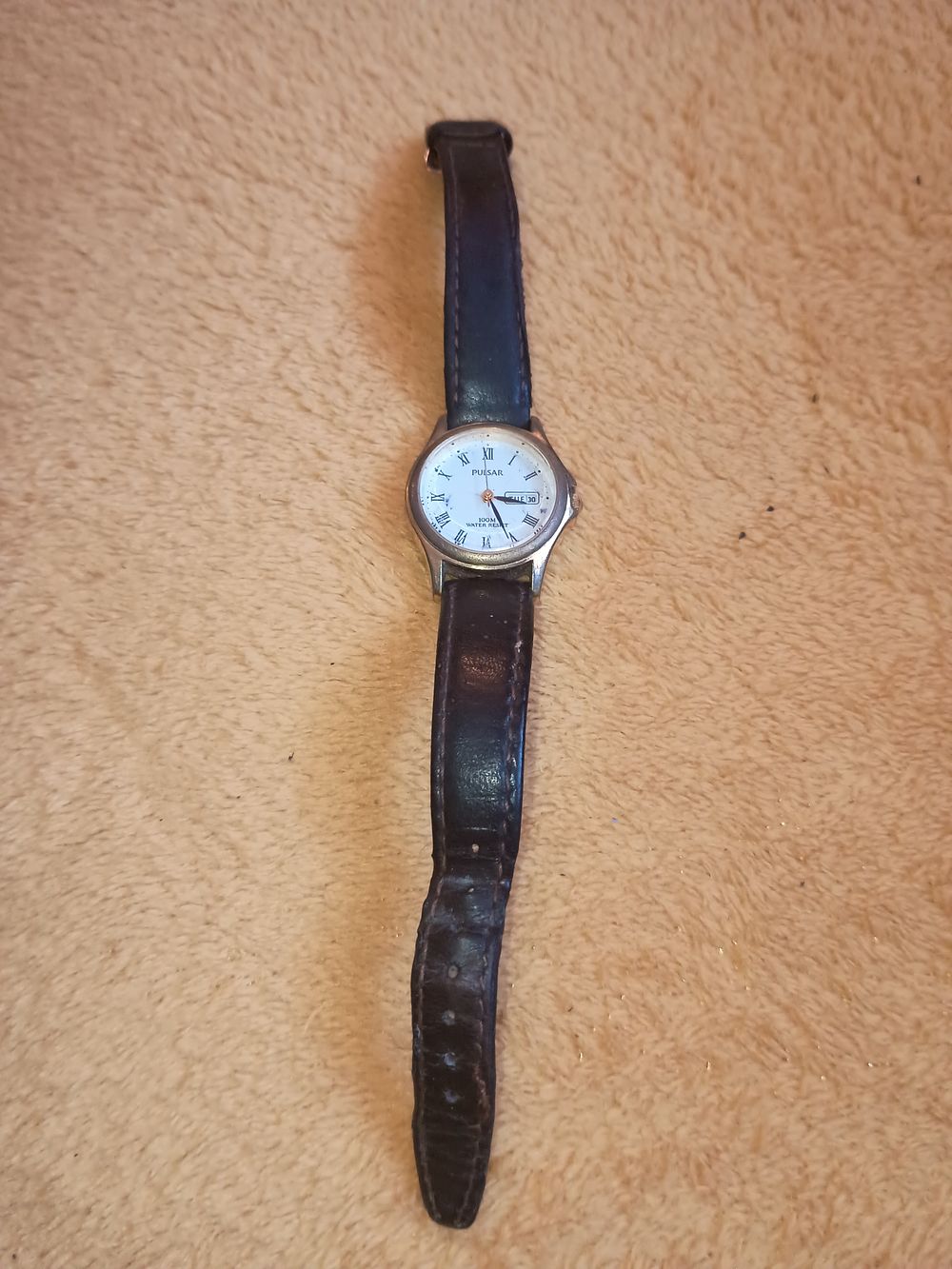 Lot 129: Vintage pulsar watch