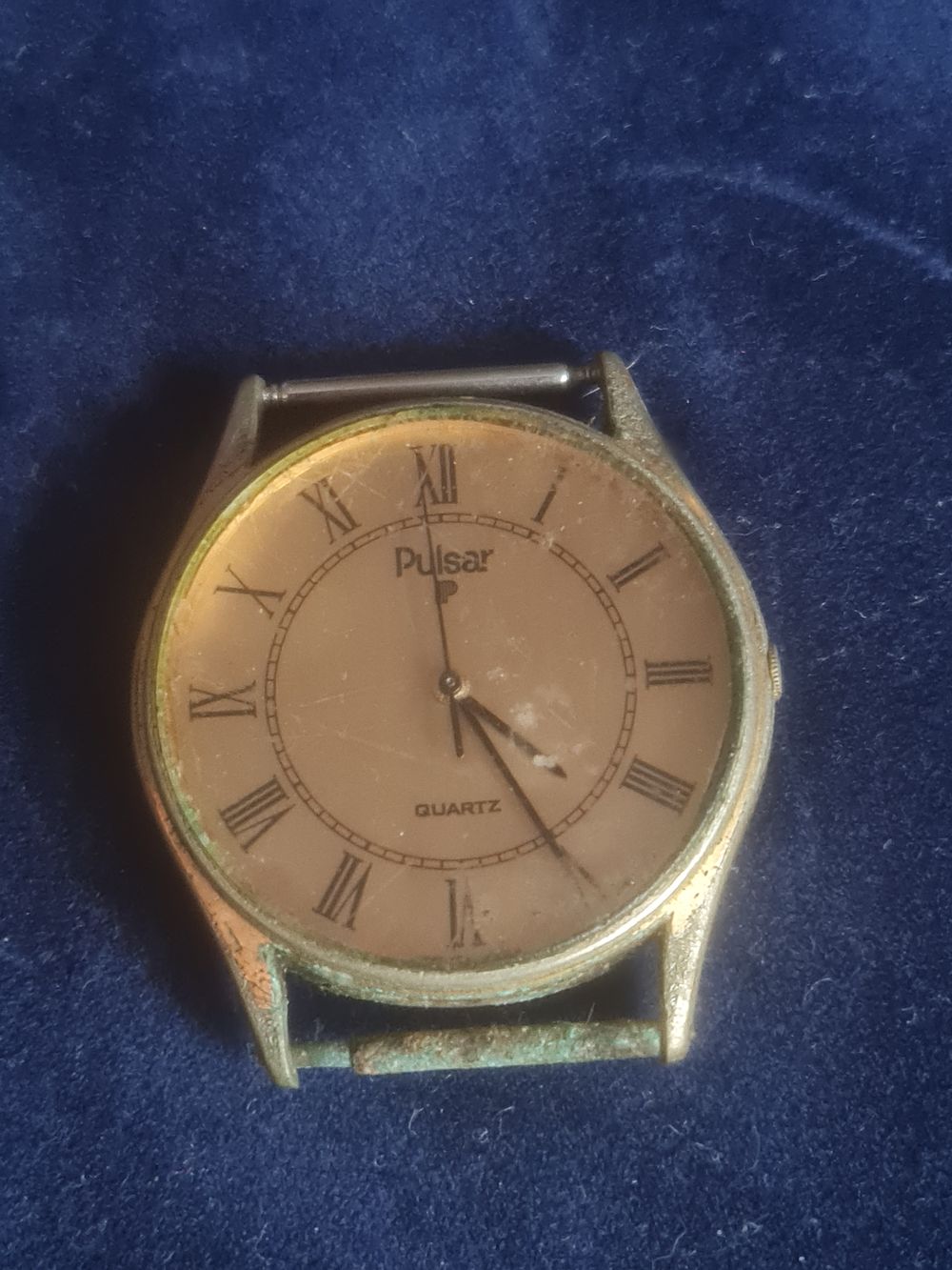 Lot 140: Vintage pulsar watch