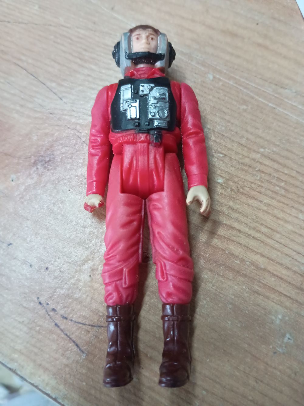 Lot 100b: Vintage star wars 1980s figure