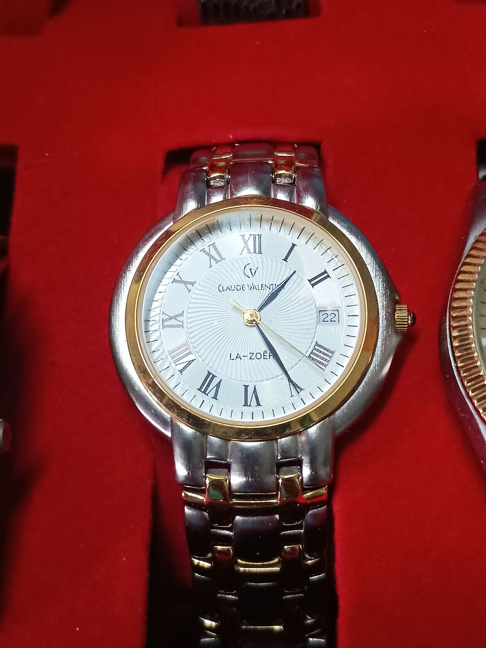 Lot 221: Claude Valentina watch