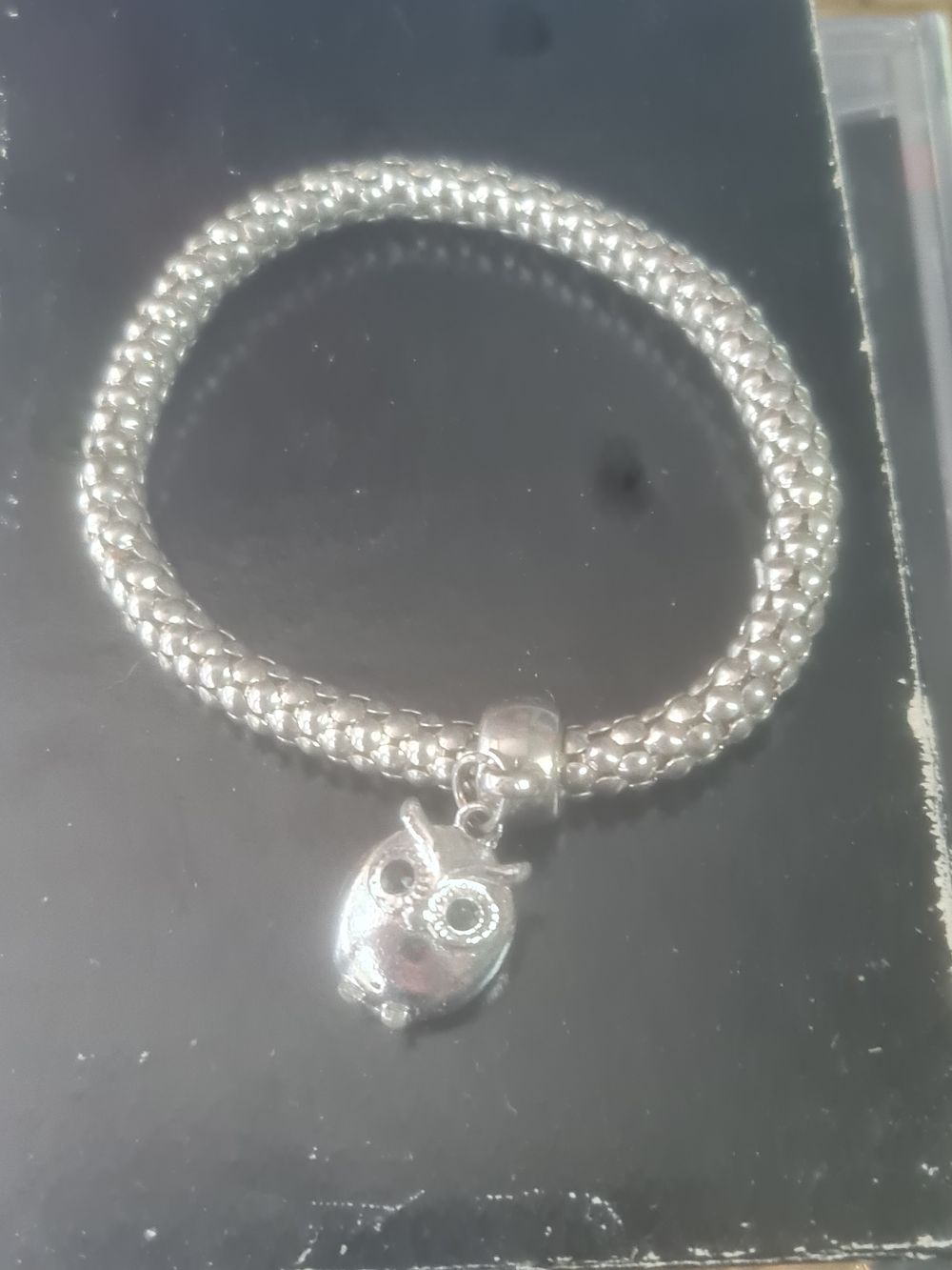 Lot 294: Owl bangle