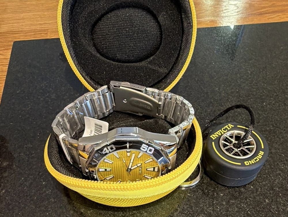 Lot 343: Invictus watch