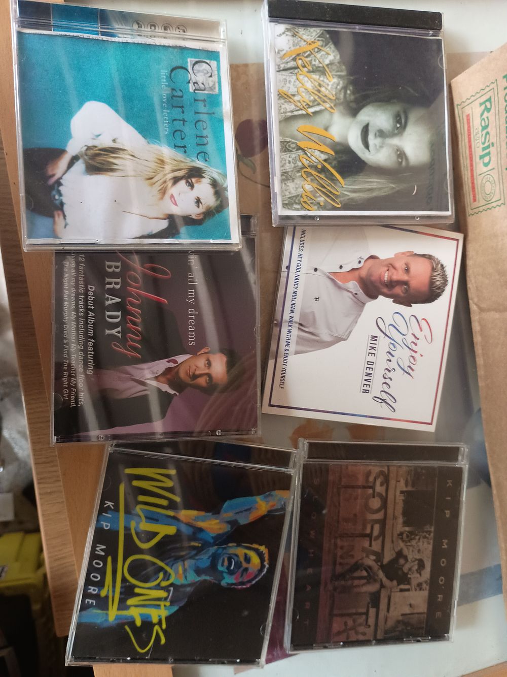 Lot 106: Cd music lot