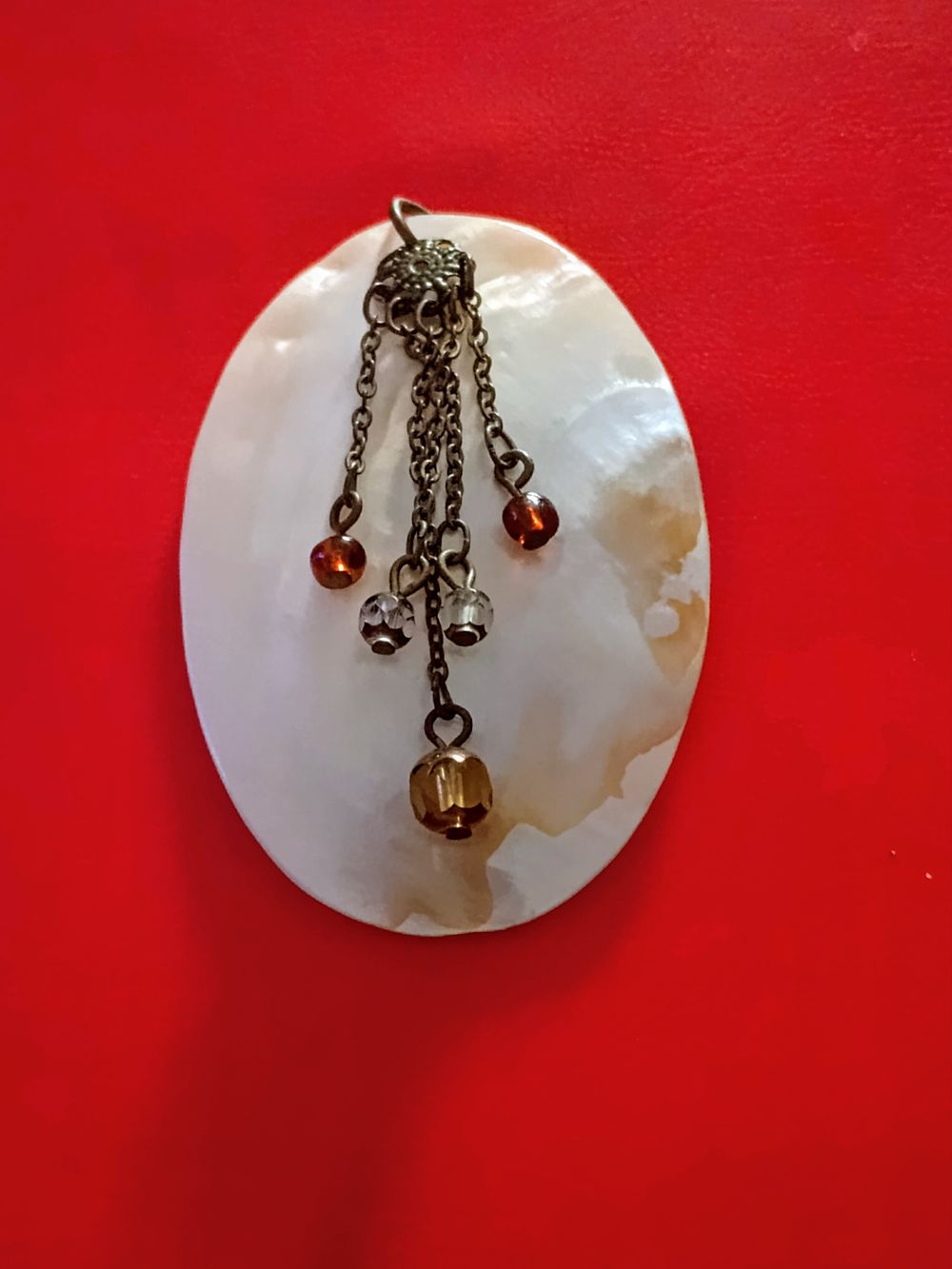 Lot 274: Beautiful Vintage Pendant