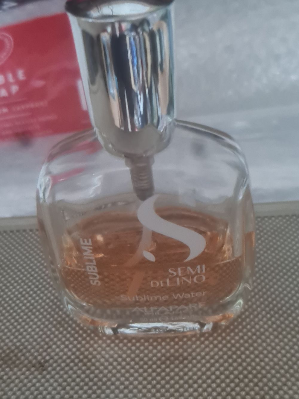 Lot 195: Perfume hapf full