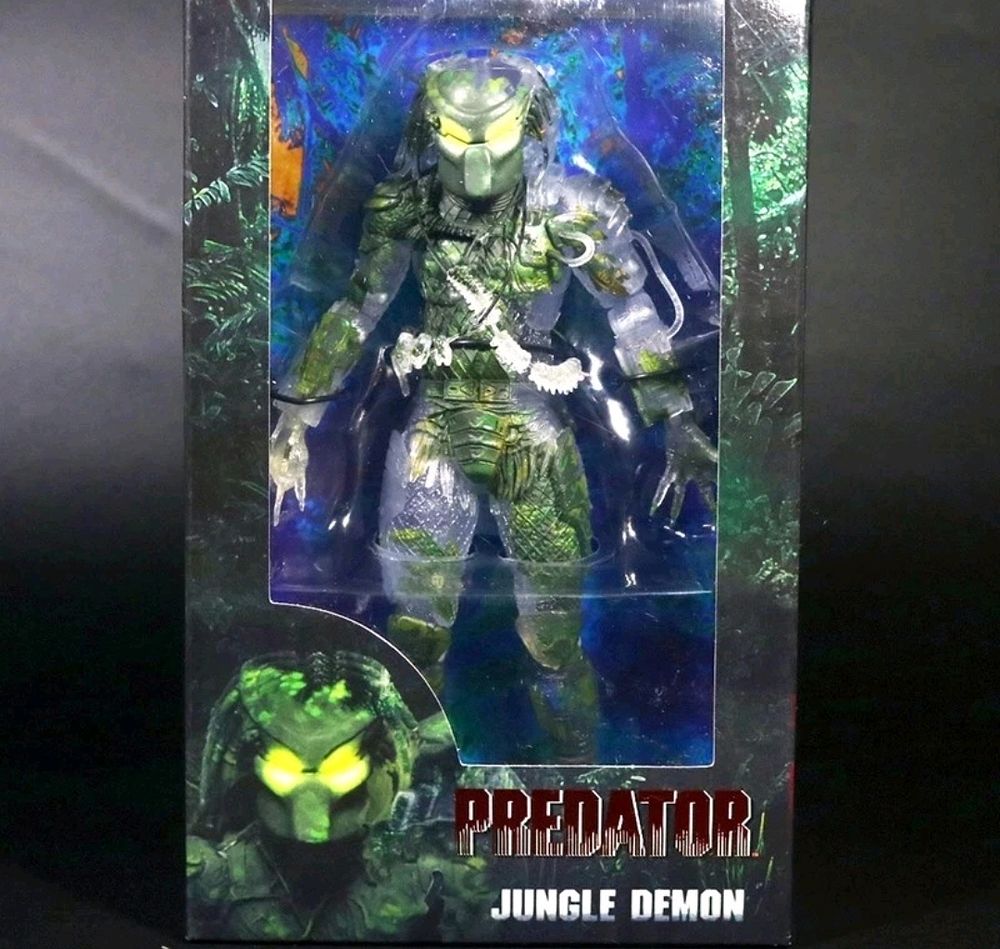 Lot 201: NECA Jungle Demon Predator