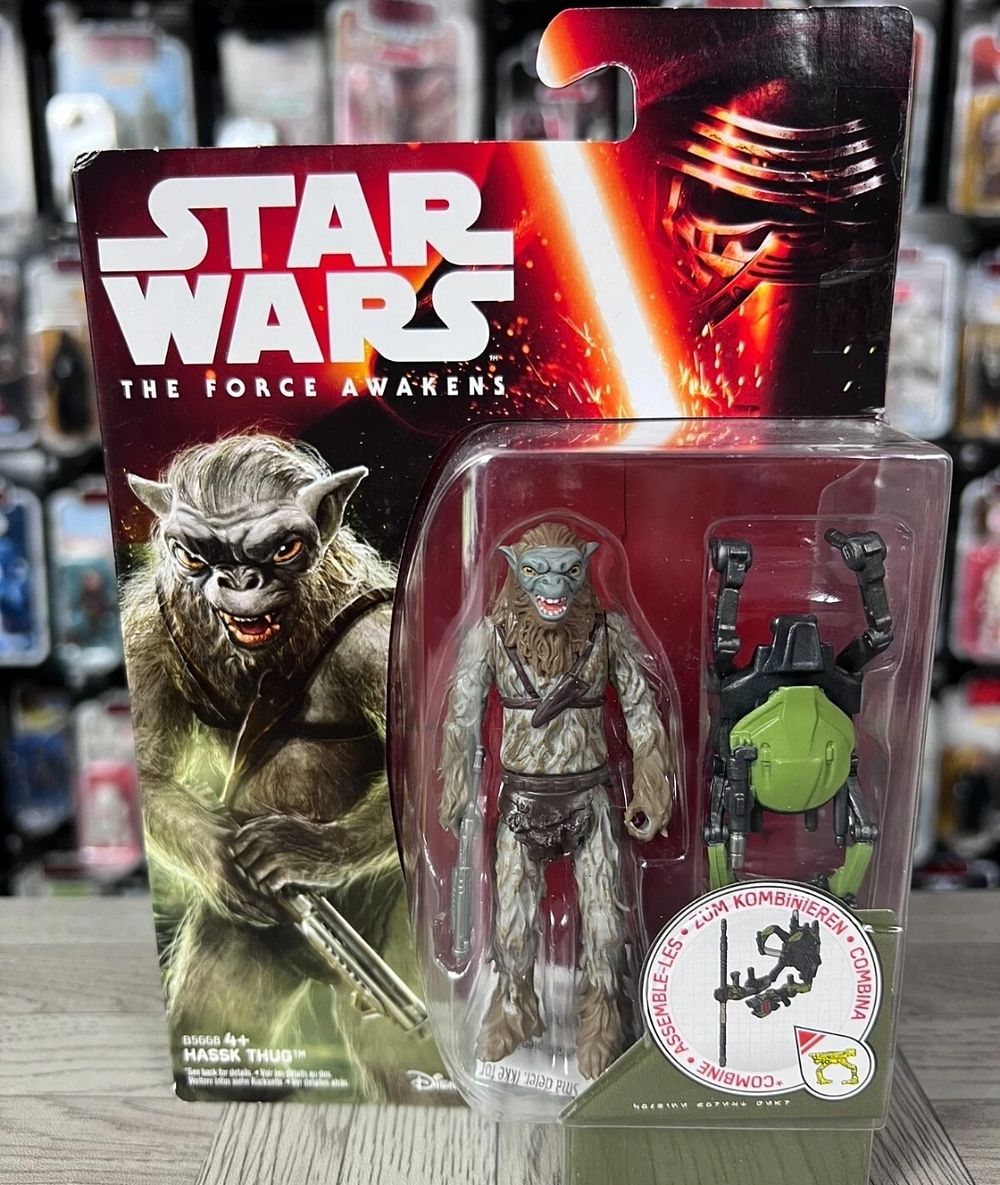 Lot 252: Boxed star wars