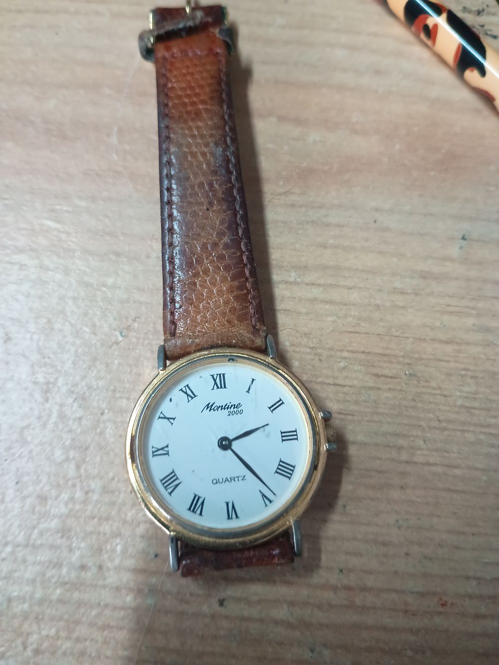 Lot 262: Vintage montine watch