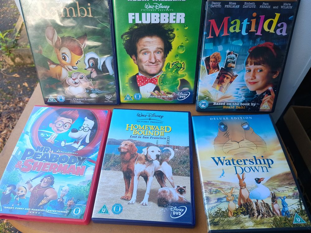 Lot 205: Kids movie lot