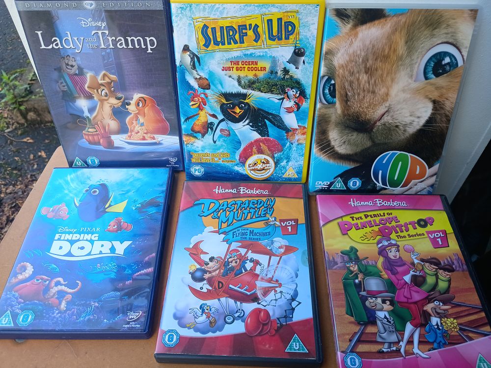 Lot 208: Kids movie lot