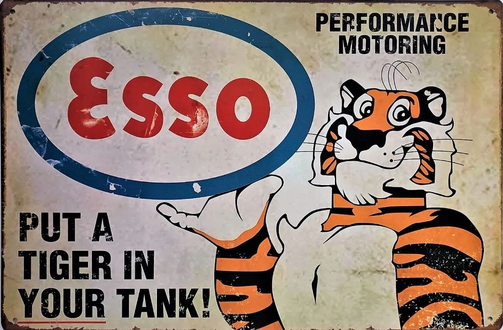 Lot 195: Esso High gloss print in cardboard sleeve