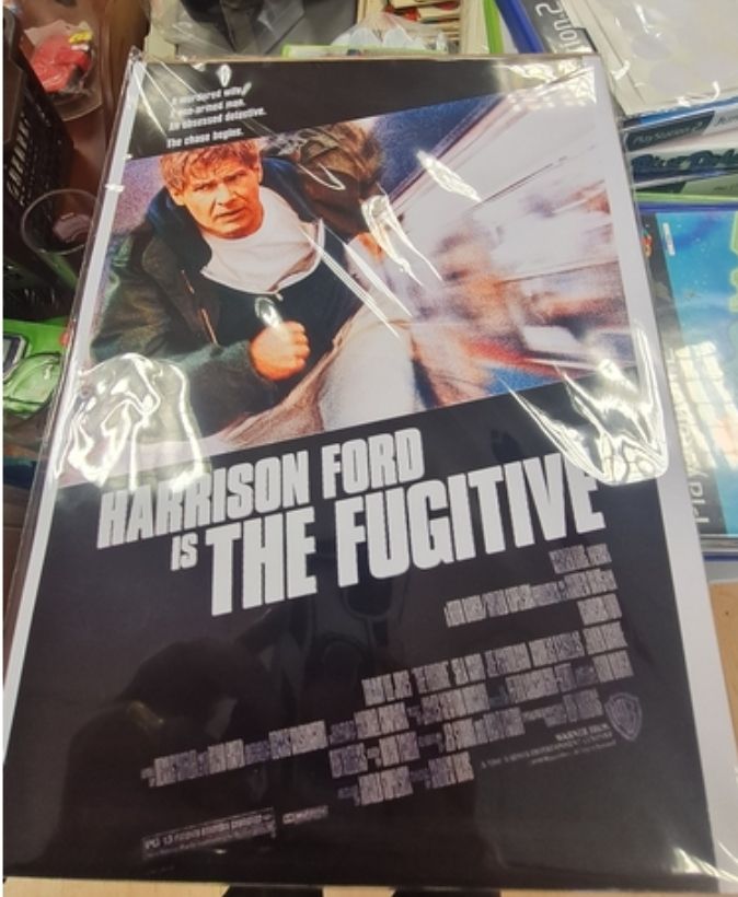 Lot 339: The fugitive High Gloss in cardboard sleeve