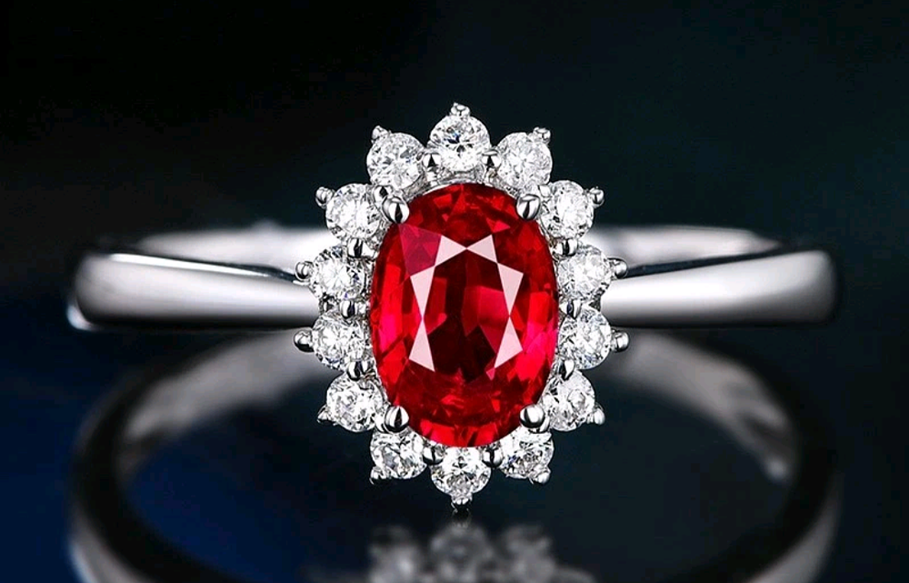 Lot 30: s925 ring
