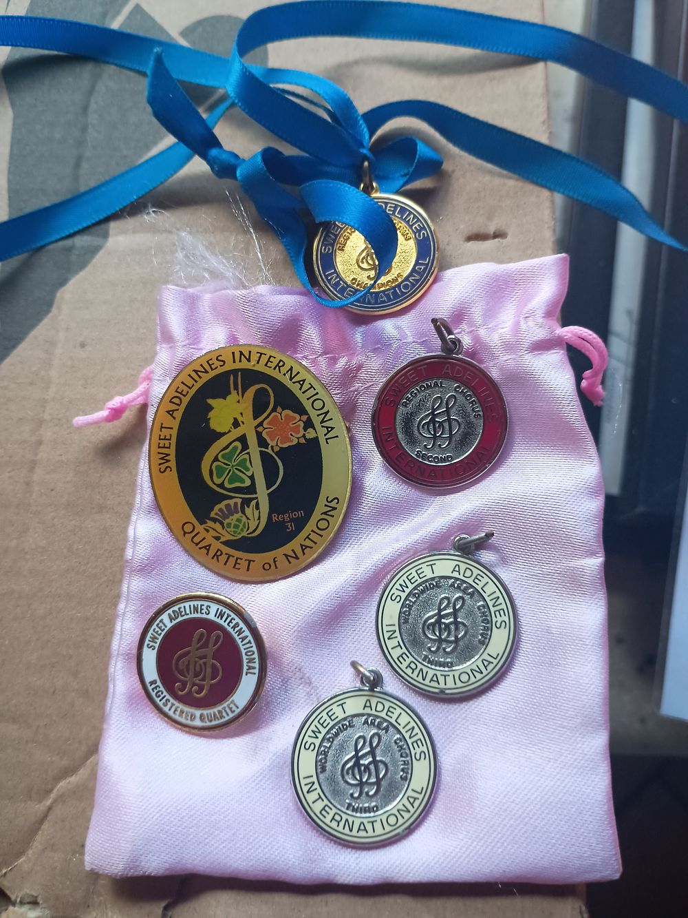 Lot 24: Vintage medal lot