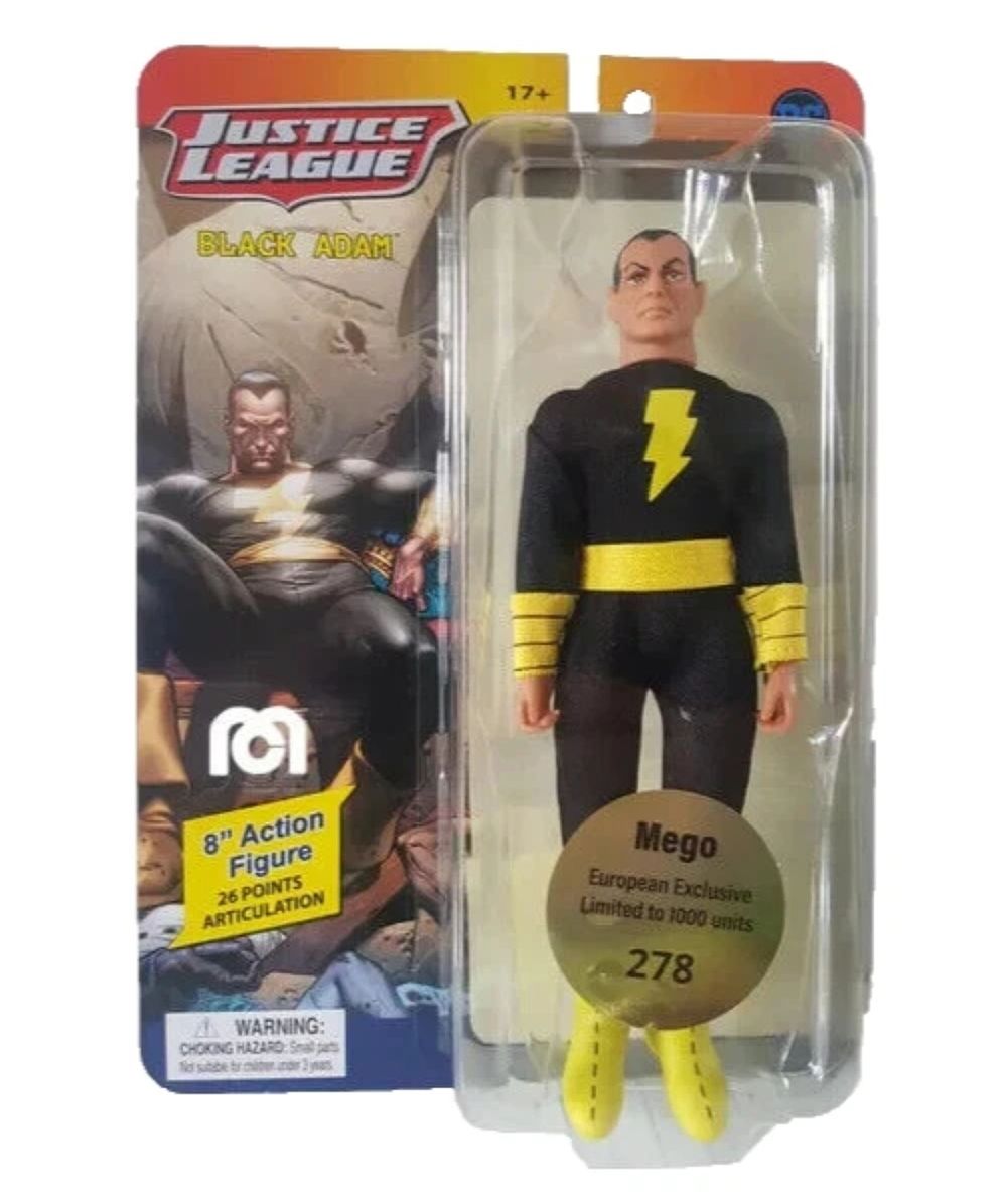 Lot 114: Boxed figure