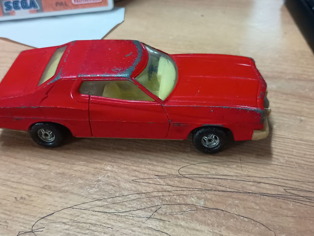 Lot 117: Ford gran touring starsky  & hutch model