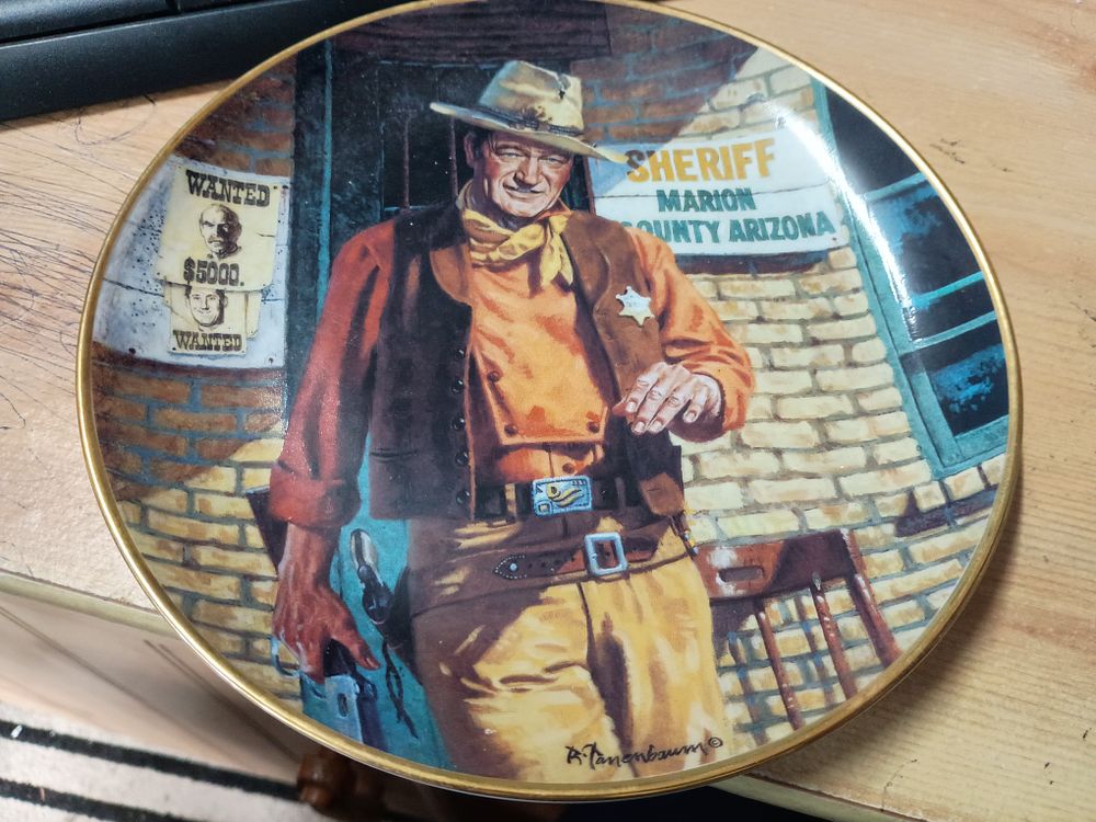 Lot 236: Franklin mint John Wayne collectable