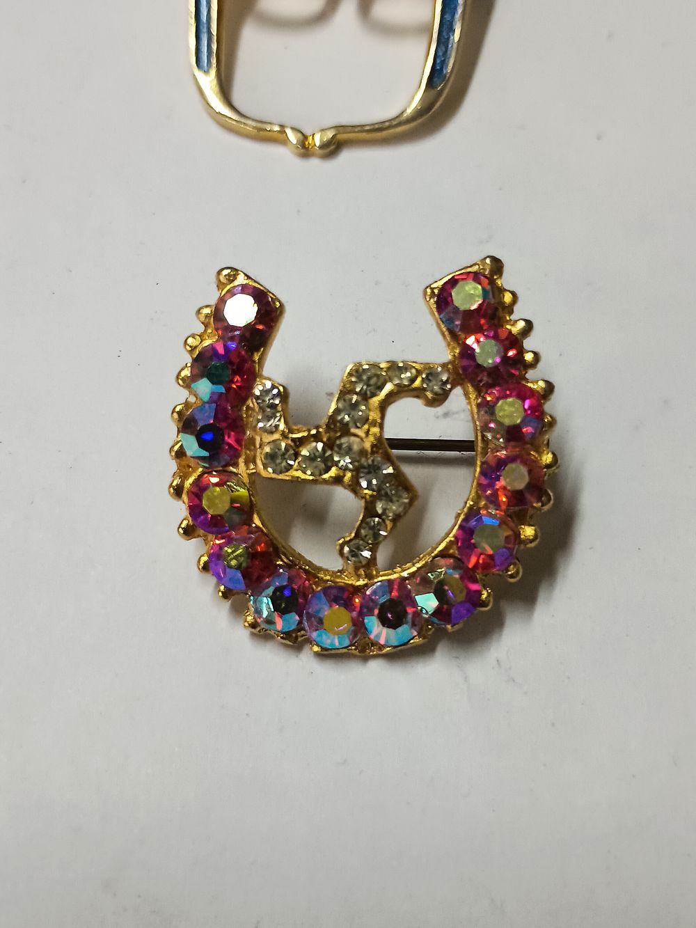 Lot 13: Broach