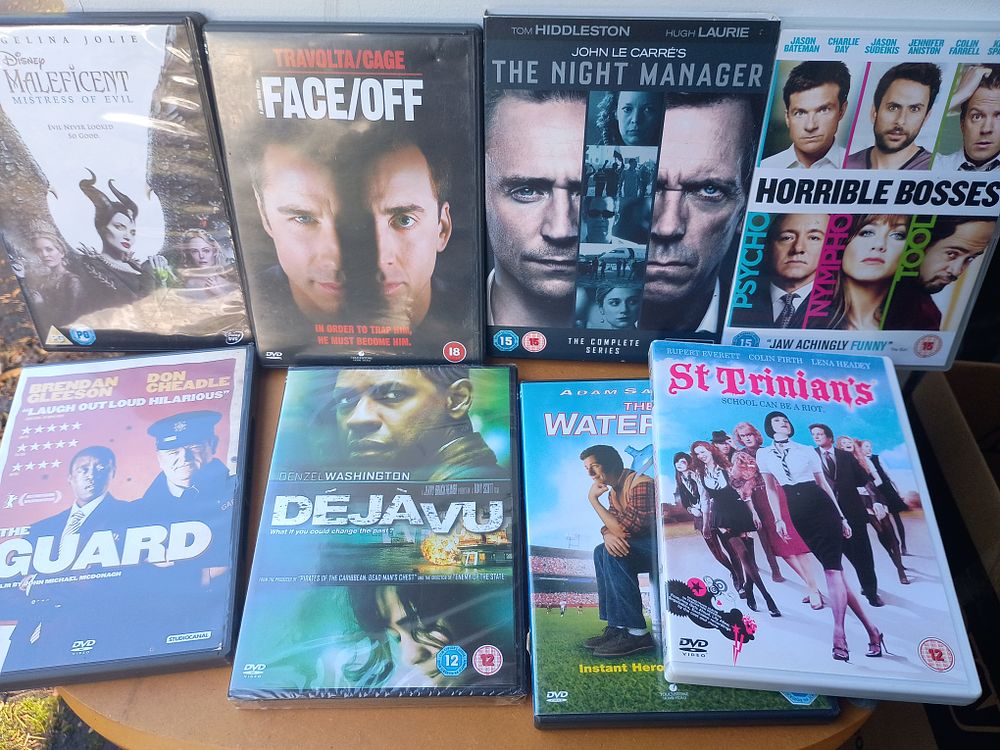 Lot 130: Dvd lot