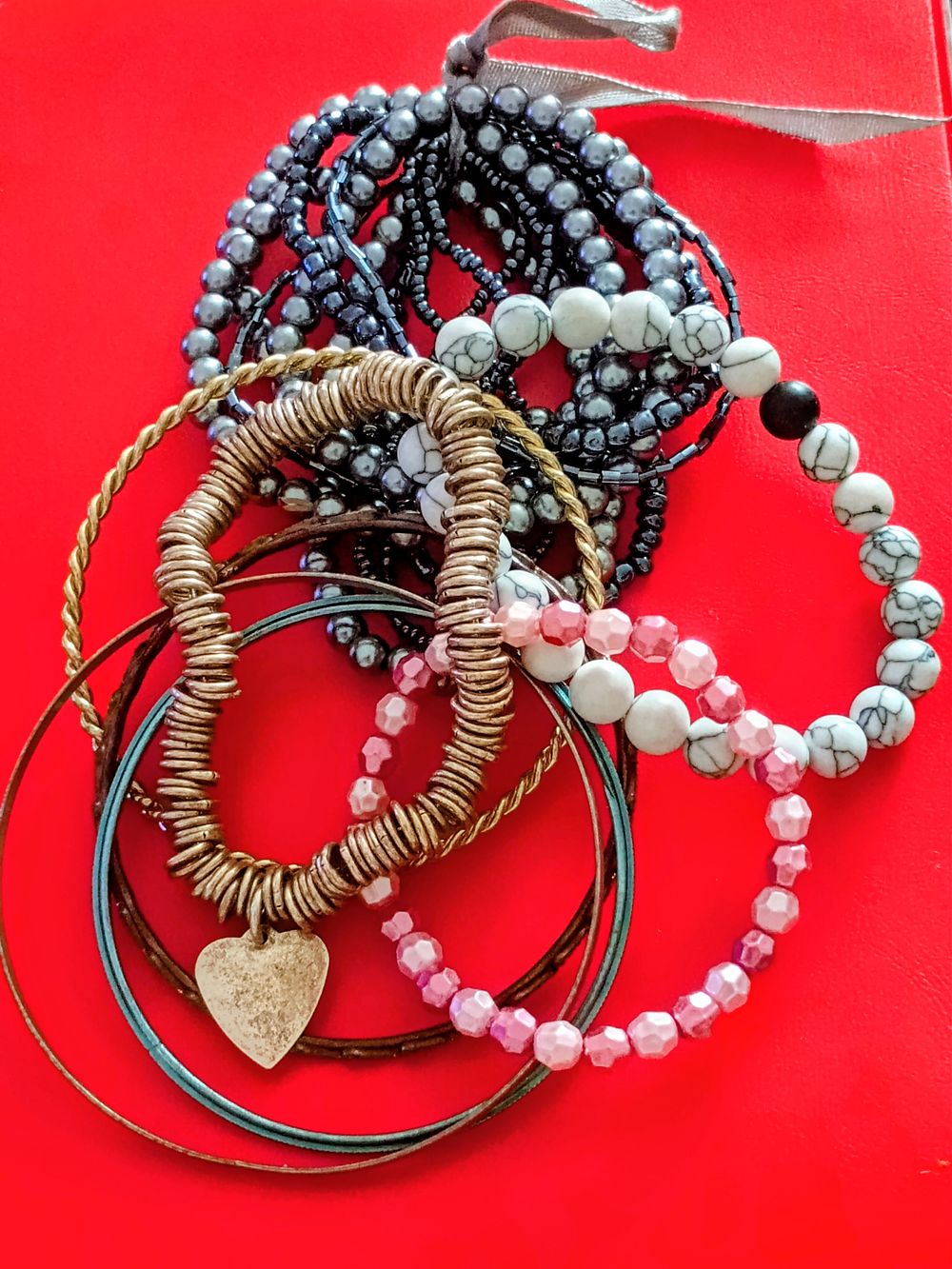 Lot 194: Lovely Mixed Bracelet Collection