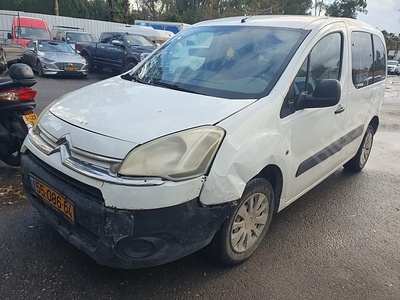 סיטרואן ברלינגו מודל 2013. 337,396 ק"מ, יד שלישית
נפח מנוע: 1,560 סמ"ק, מפתח: יש.