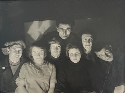 Фото кружок октябрь 1929 г. 9х11см.Из архива Николая Николаевича Кудряшова (1910-2000)
