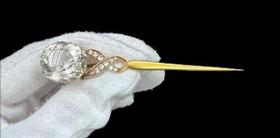 ЗОЛОТО 56 ПРОБА, КАЗАНЬ! БОЛЬШАЯ, ШИКАРНАЯ БРОШЬ /БУЛАВКА С ГОРНЫМ ХРУСТАЛЕМ! МОДЕРН! 11,3 гр!. З 