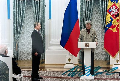 Автограф. Юрий Энтин
Советский и российский поэт, драматург, поэт-песенник, писатель 