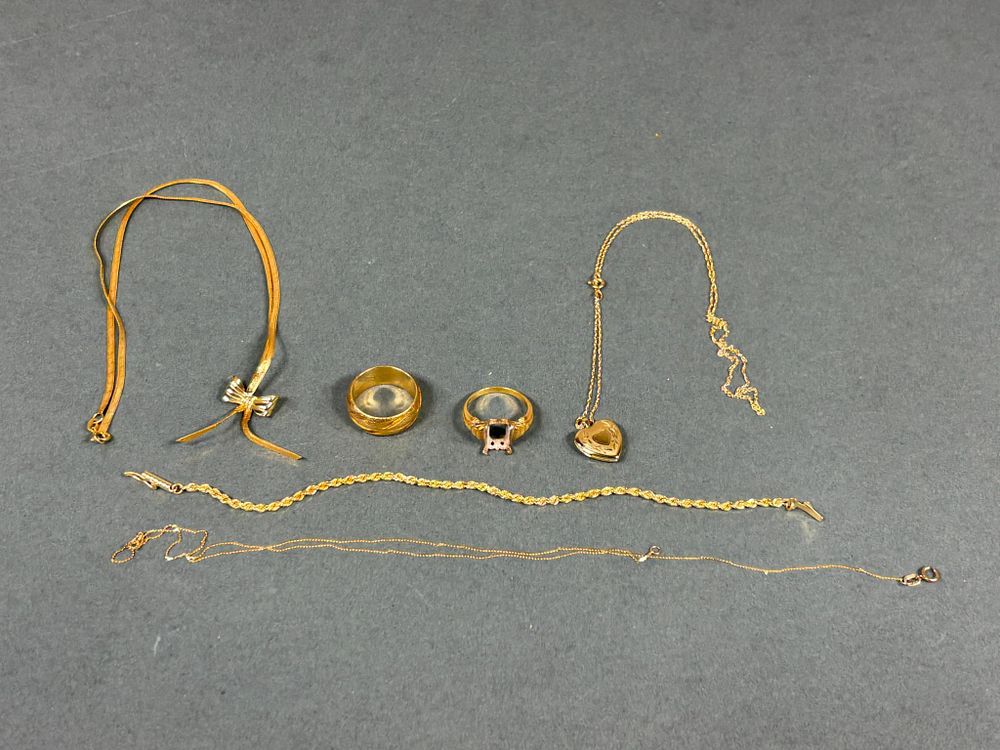 19.7 Grams 14k Gold Rings, Chains, Pendants. In house shipping available. Pickup is Friday, Jan 