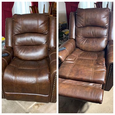Flexsteel Power Recliner and Power Lift Chair. Working condition with directions and remote. No 