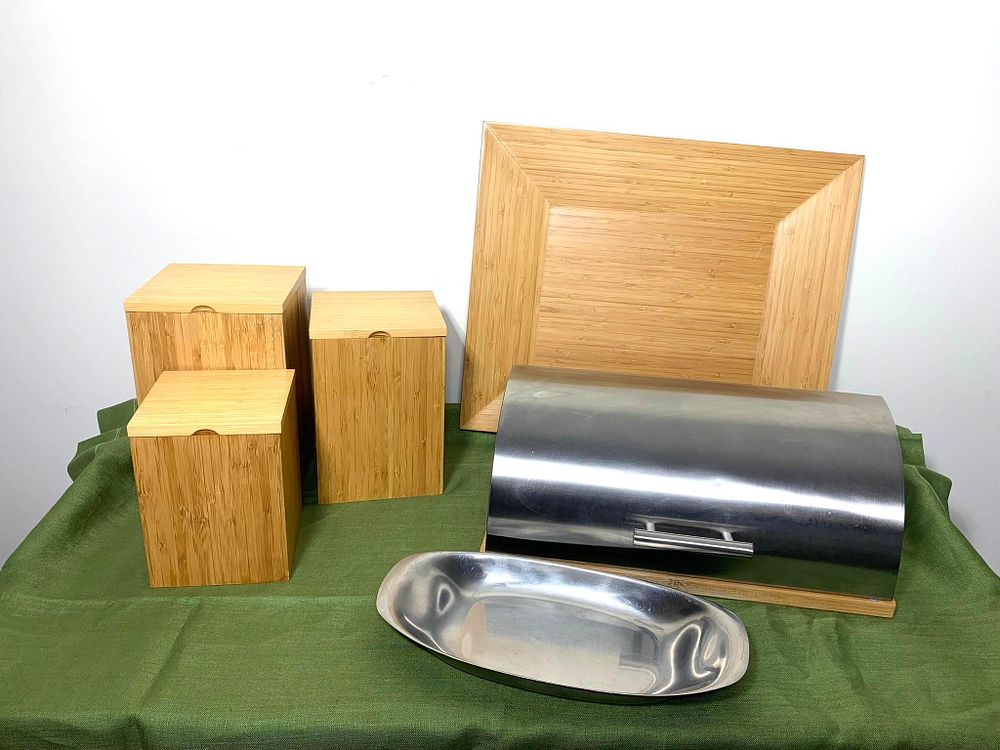 Home and Pampered Chef Bamboo Canisters, Tray, Bread Box and More. In-house shipping available. 