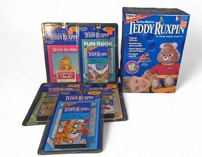Lot 27385 - Teddy Ruxpin The New World of Teddy Ruxpin Collection ...