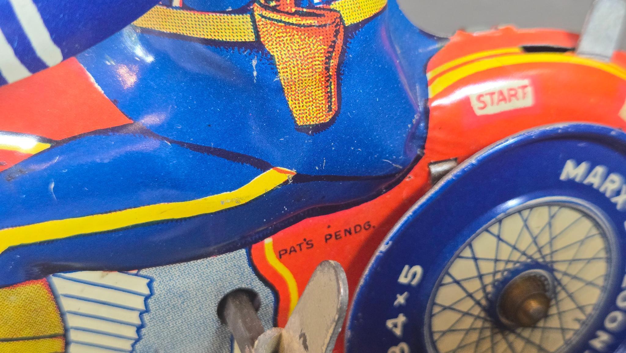 Lot 28023 - Vintage Marx Lithographed Tinplate Windup Motorcycle