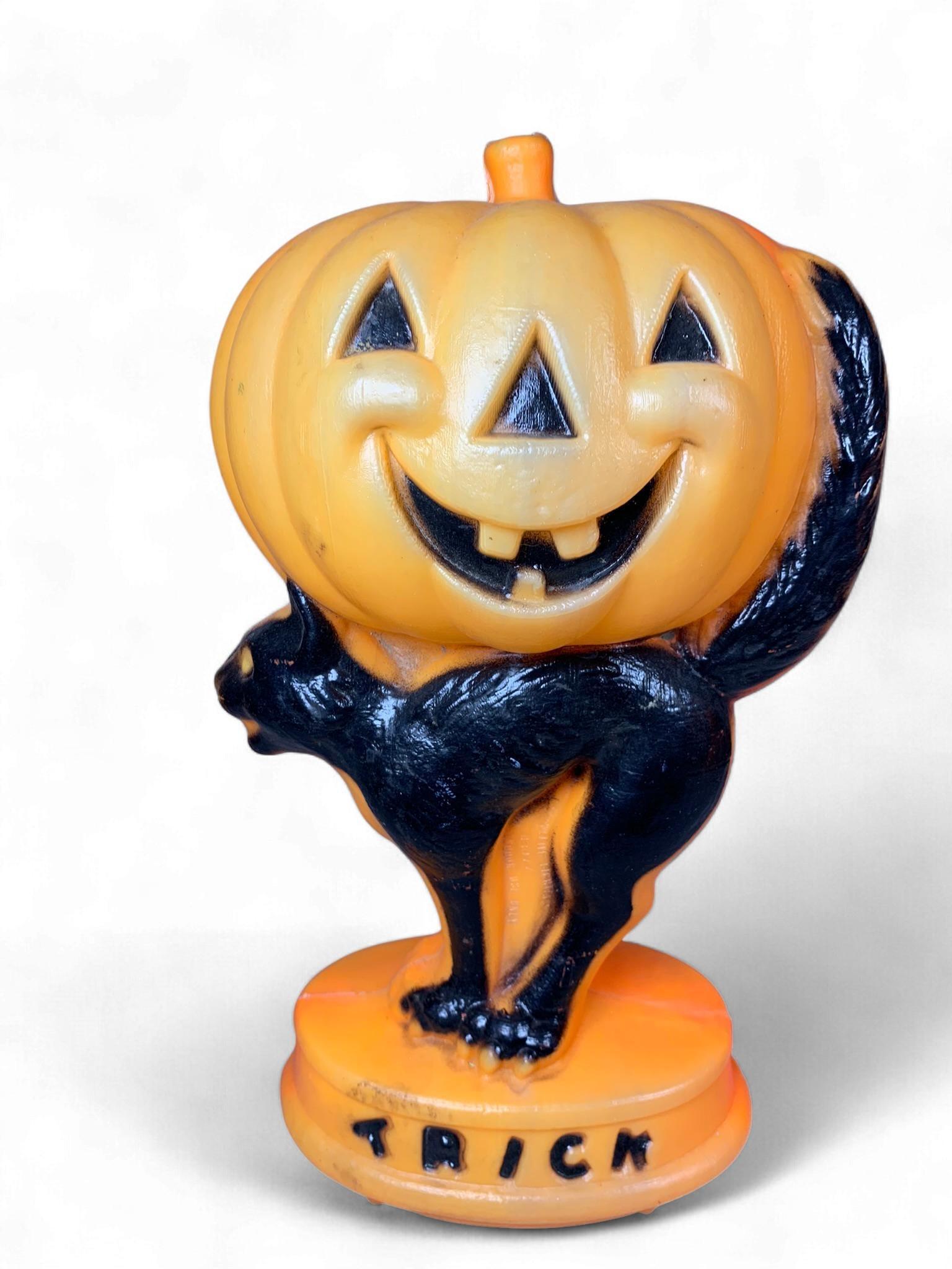 Lot 28526 - General Foam Plastics Corp. Vintage Halloween Jack-O