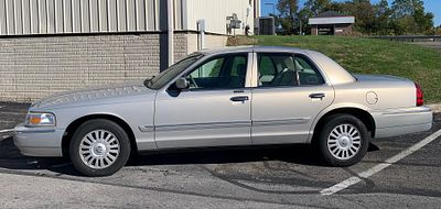 2007 Mercury Grand Marquis LS Full-Size Sedan 86,954 miles. See the video. If you want to see 