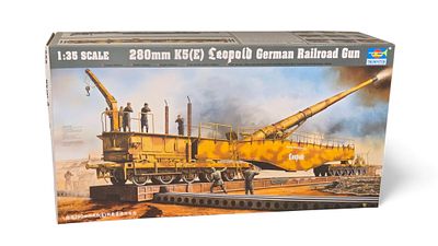 Trumpeter 1:35 Scale 280mm K5(E) Leopold German Railroad Gun Model Kit. A Trumpeter 1:35 scale 
