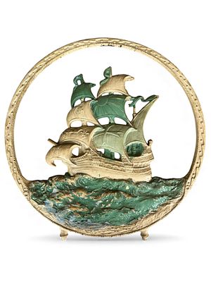 1920's Tower Mfg. Adventurer Cast Iron Ship Radio Speaker Frame. A 1920's Tower Mfg. Adventurer 