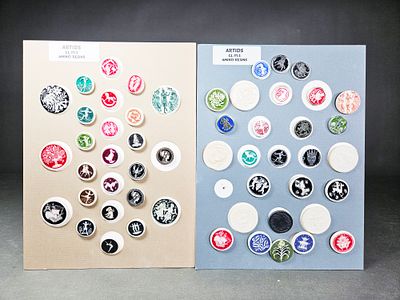 A Collection of Artids Amino Resin Decorative Buttons. A collection of Artids decorative buttons 