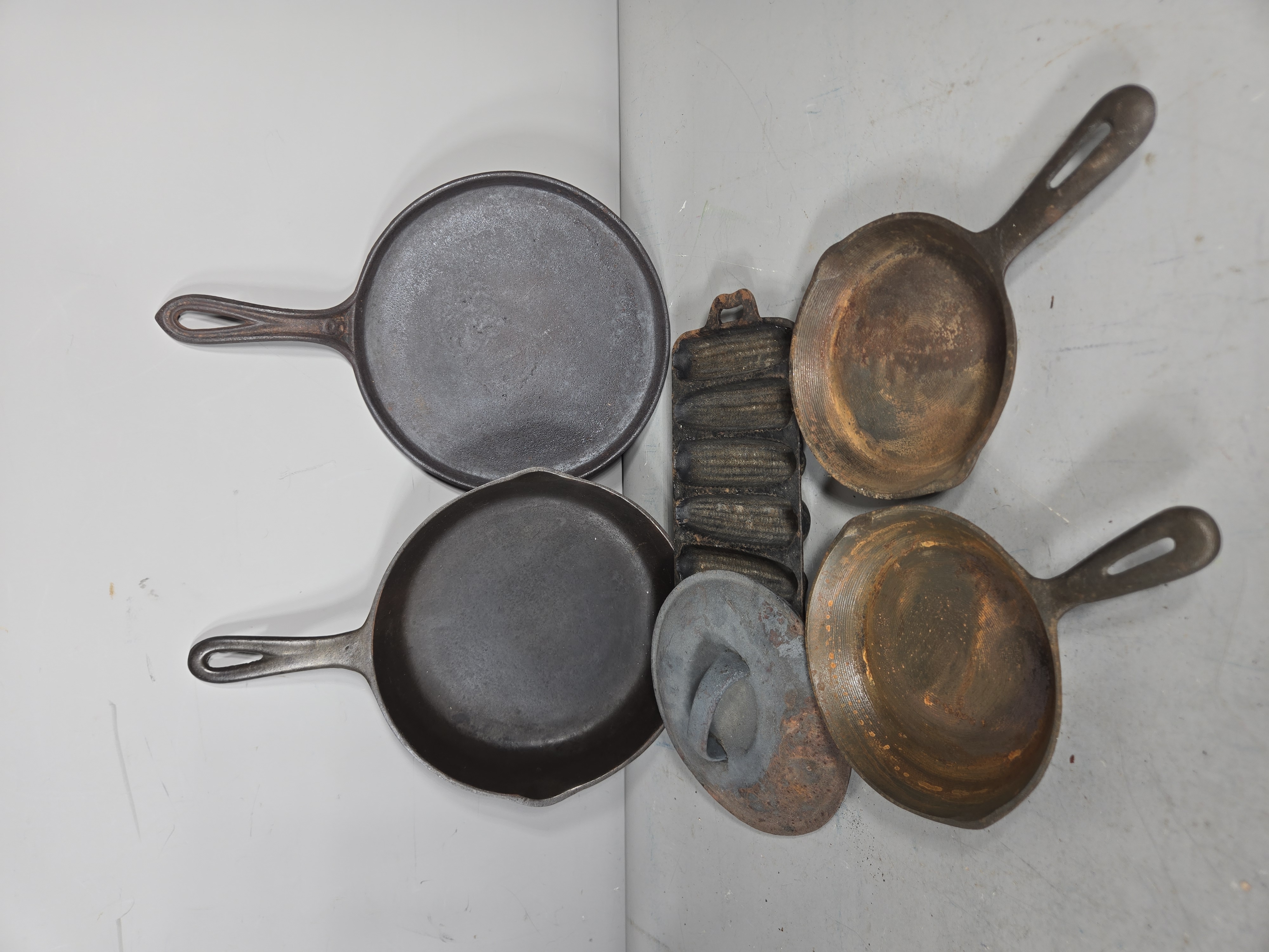 Lot 9489 - A Collection of Cast Iron Kitchenware | Burns Auction ...