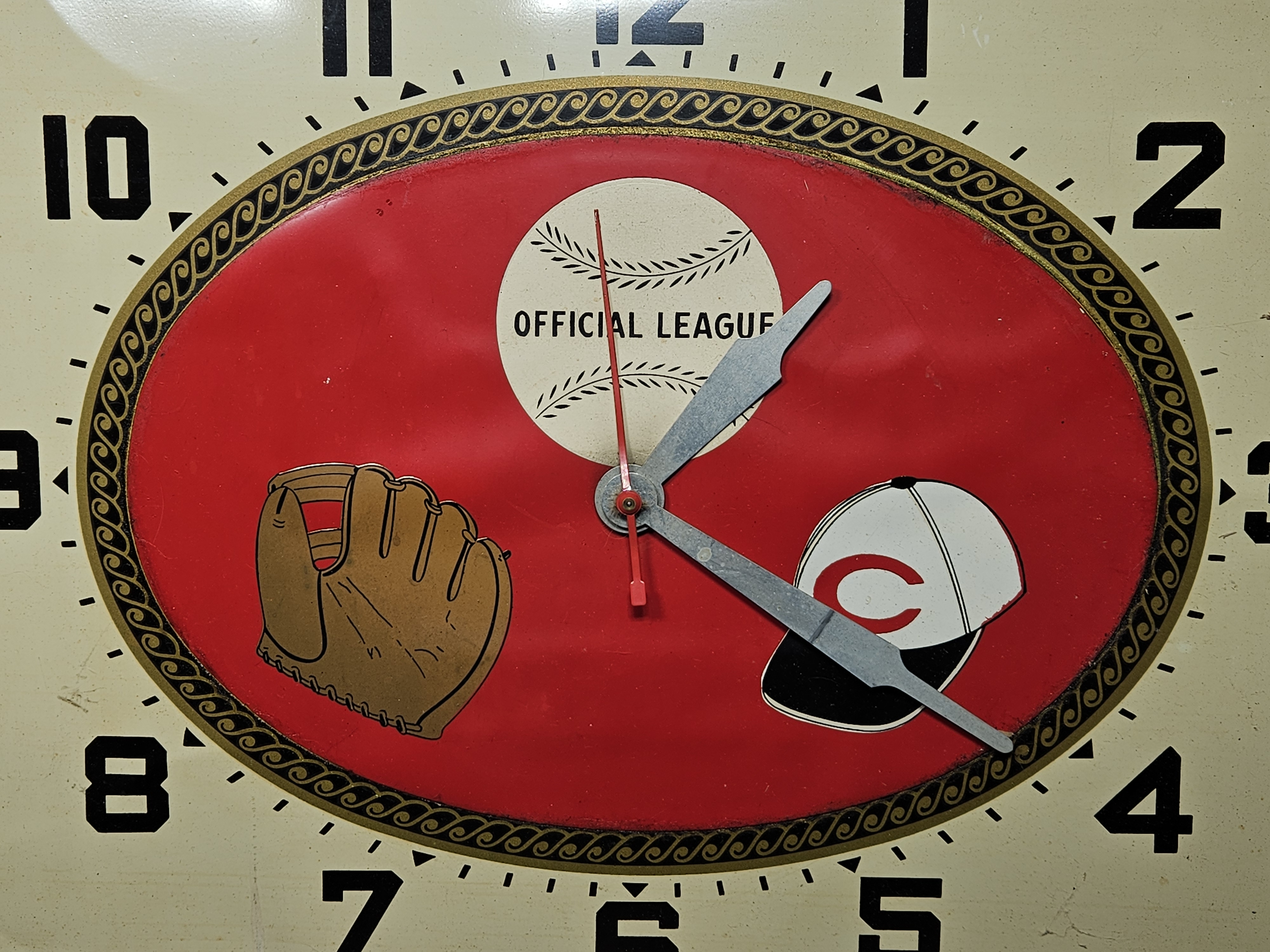 Lot 17618 - Vintage Burger Brewing Co. Cincinnati Reds Baseball Theme ...