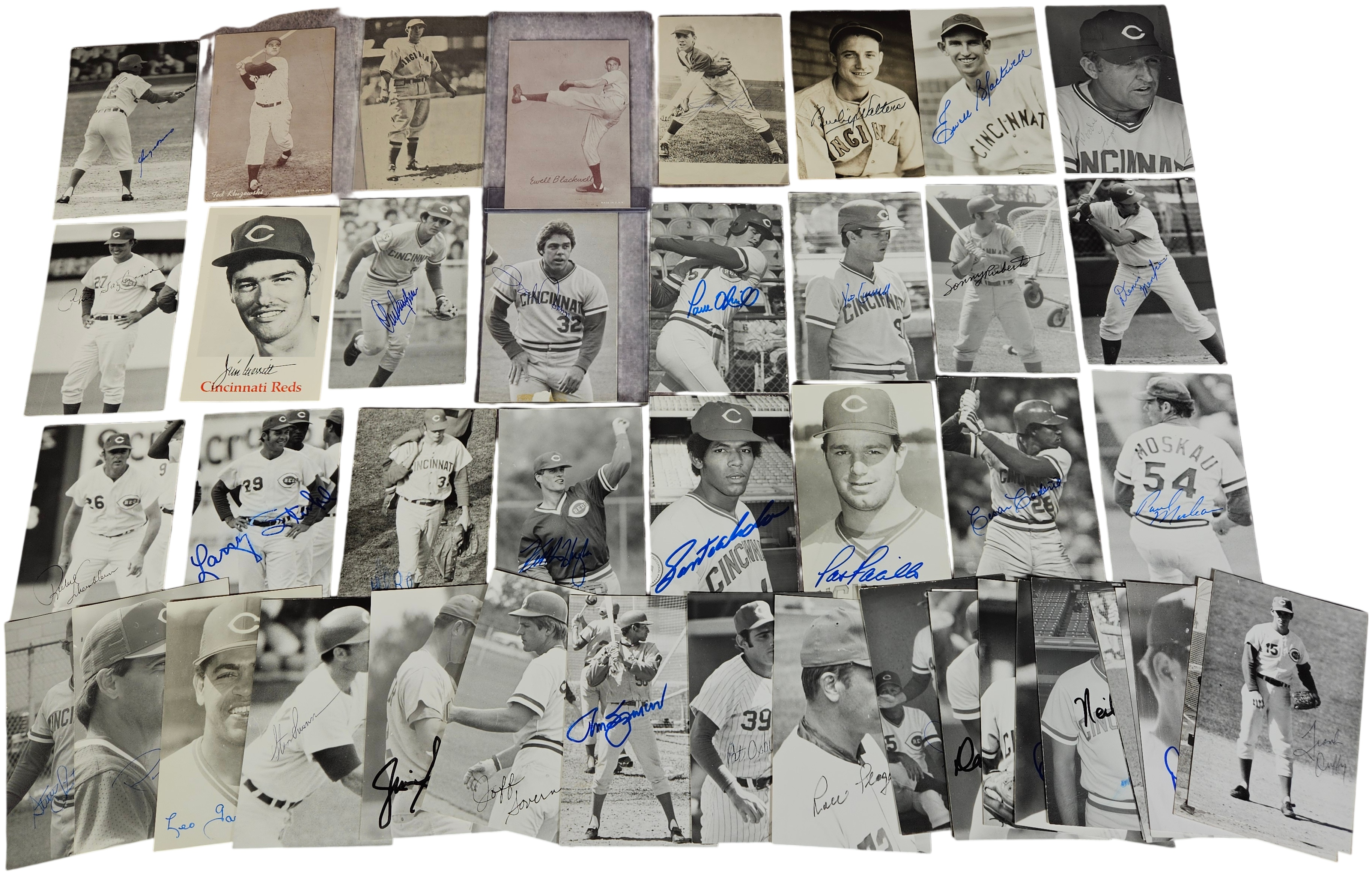 Lot 17625 - A Collection of Vintage Autographed Cincinnati Reds ...