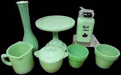 A Collection of Vintage American Jadeite Glassware Including Fire-King and Hazel-Atlas. This is 
