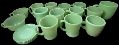 Anchor Hocking Fire-King Jadeite Glassware. An 18-piece collection of vintage Anchor Hocking 