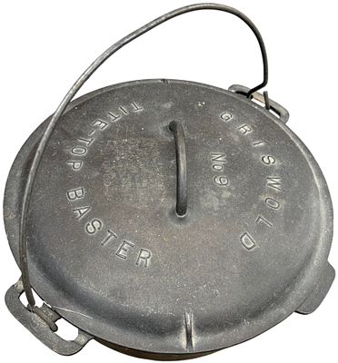 Griswold No. 9 Tite-Top Baster Cast Iron Dutch Oven. This is a cast iron Dutch oven manufactured 