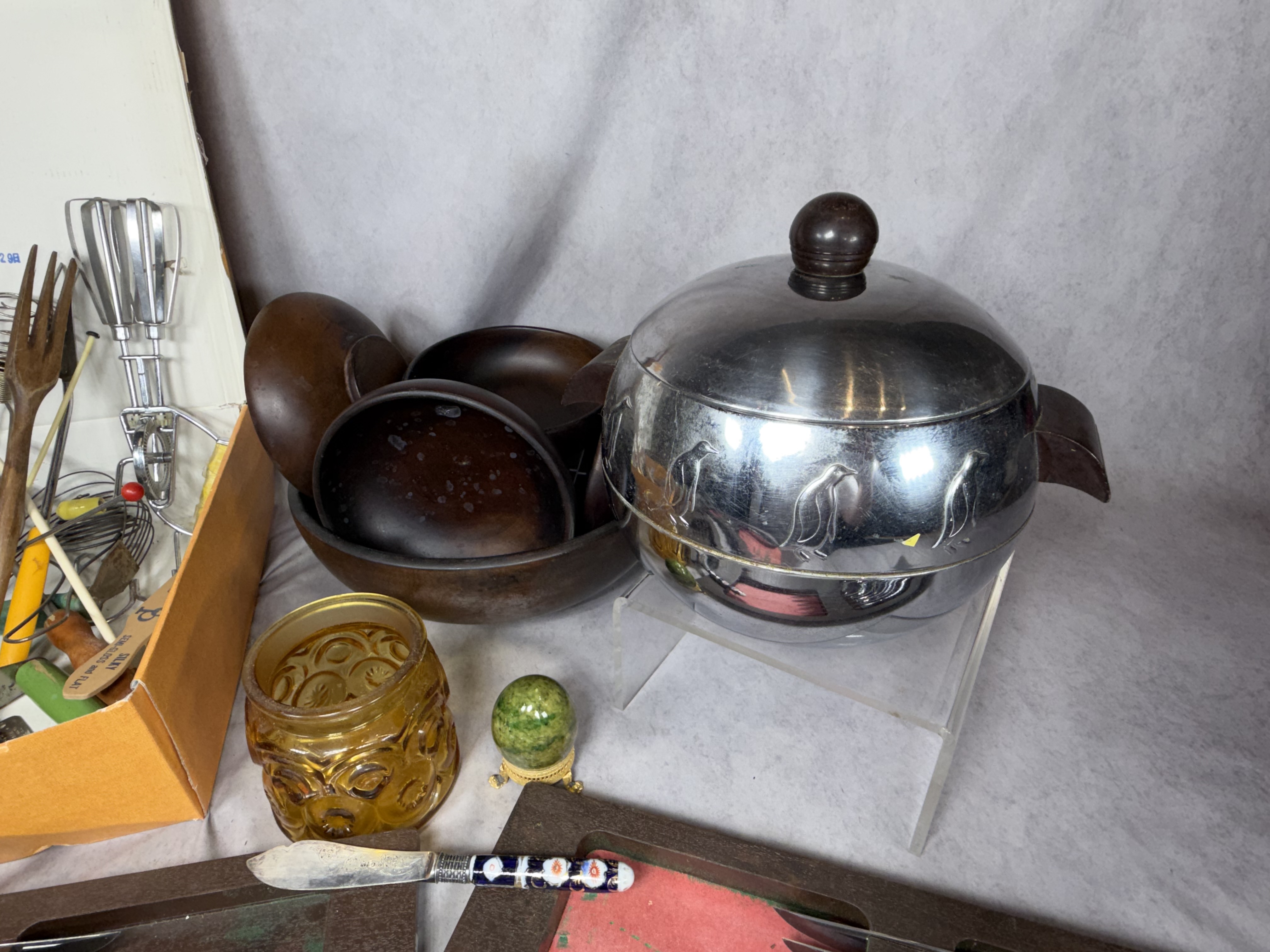 An Assortment of Vintage Mid-Century Modern Kitchenware and Tableware Including West Bend and Carvel Hall