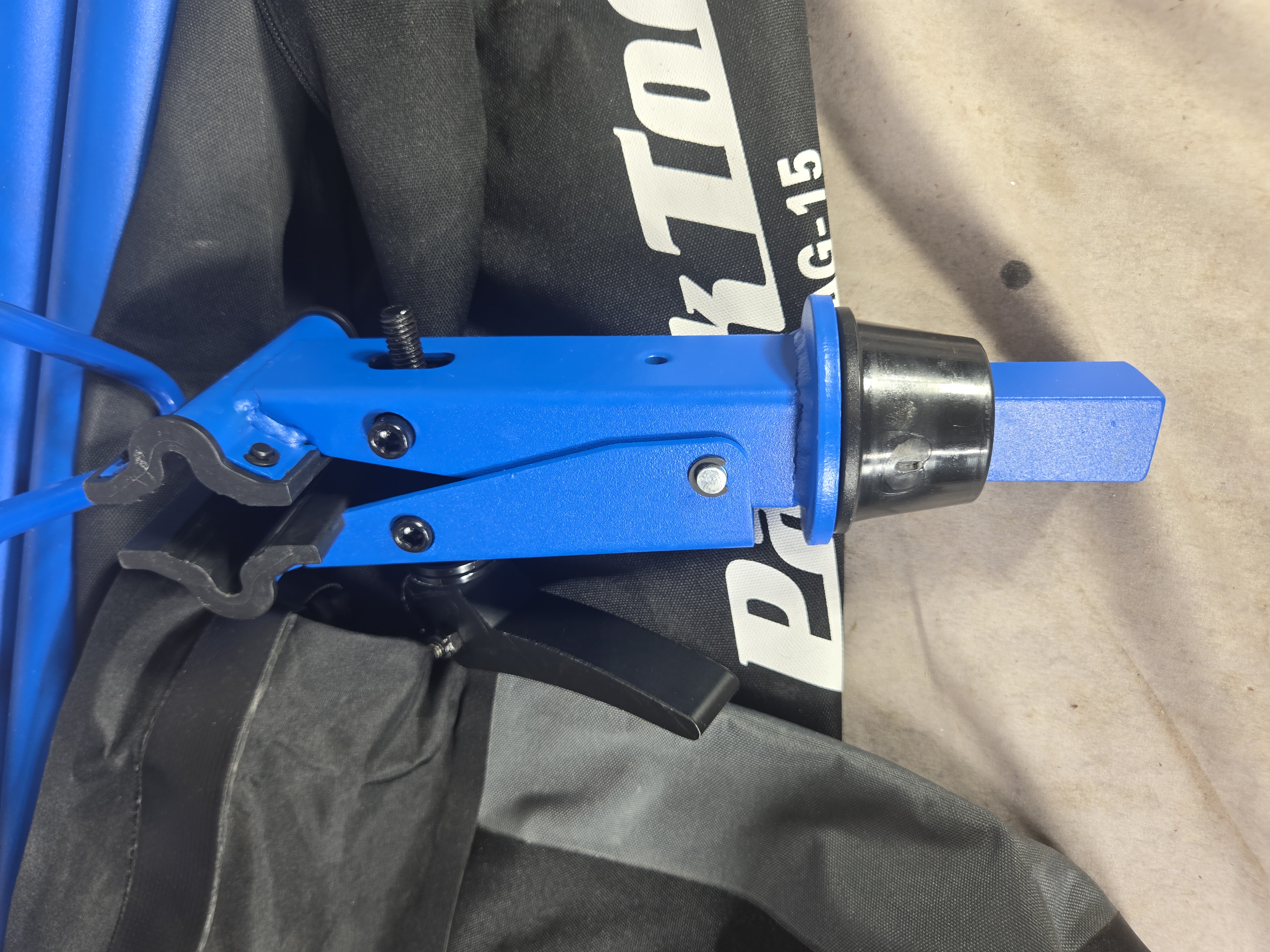 Park Tool PCS-10 Home Mechanic Repair Stand with BAG-15 Carrying Case
