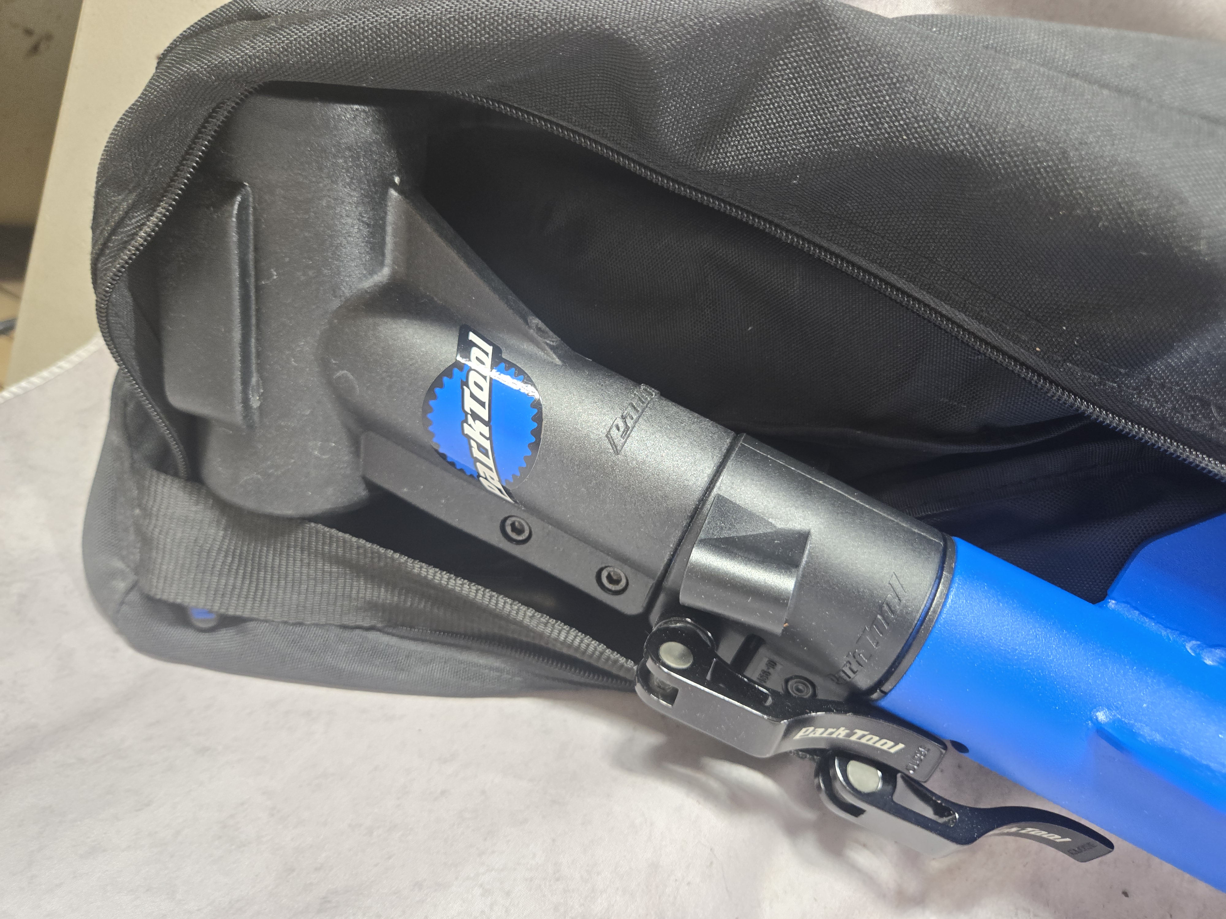 Park Tool PCS-10 Home Mechanic Repair Stand with BAG-15 Carrying Case