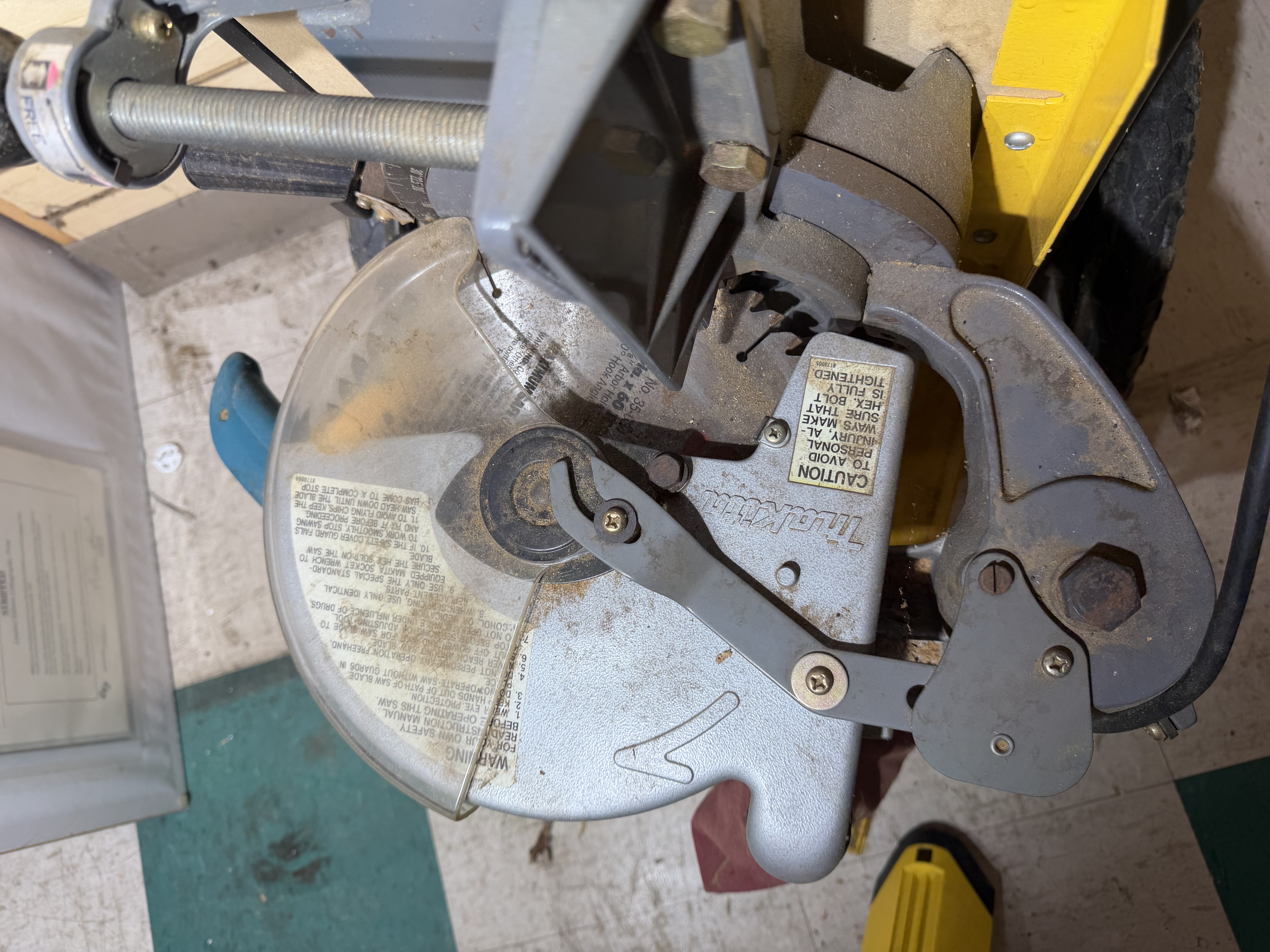 Makita Model LS1020 10-Inch Miter Saw on a Delta Universal Miter Saw Stand
